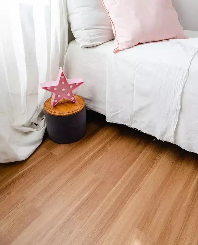 Piso Vinílico SPC Teca